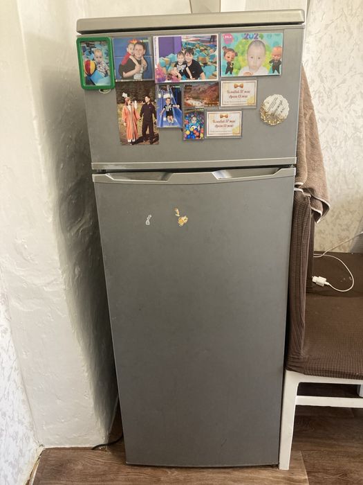 Продам холодильник