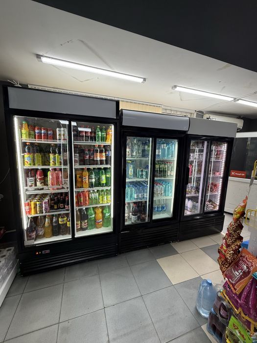 Витринные холодильники