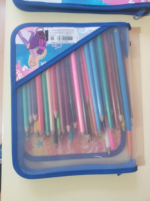 Продам ученические папки