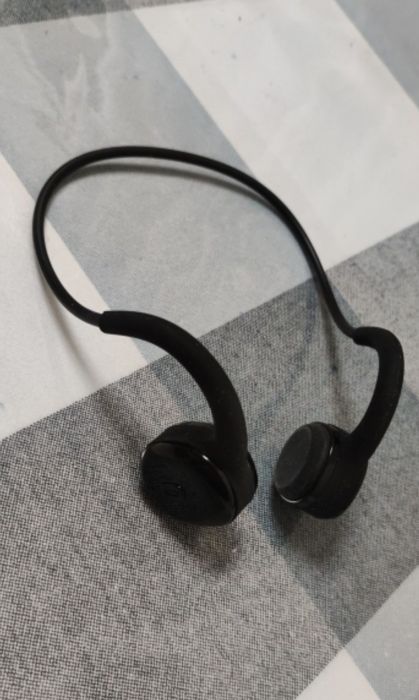 Беспроводные Bluetooth-наушники