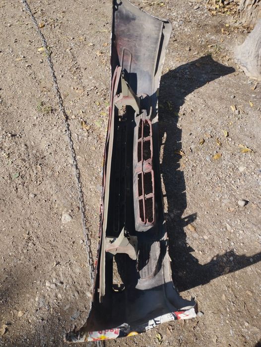 Продам бампер от subaru impreza