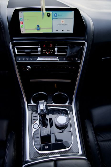 Vand/schimb BMW 850i / 61.000km / Carbon / interior M8 / swarovski