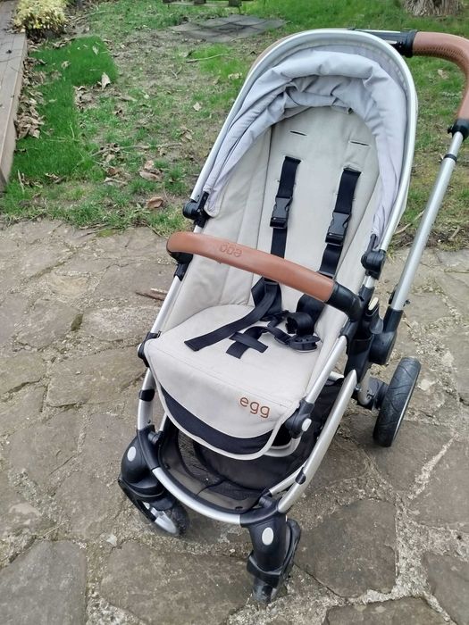 Бебешка количка EGG