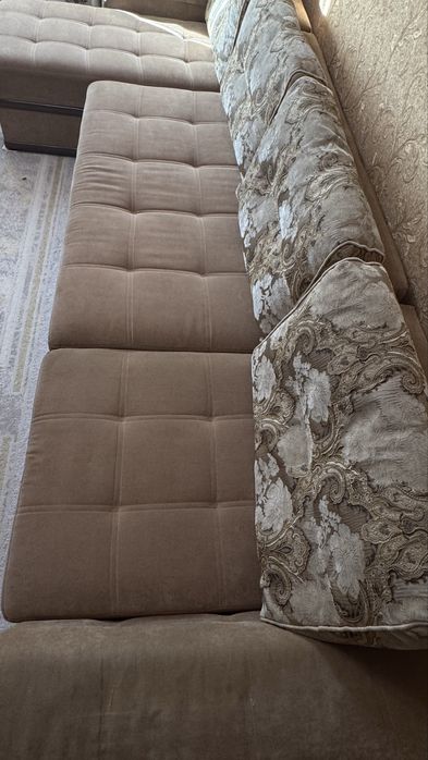 Угловой диван в отличном состоянии