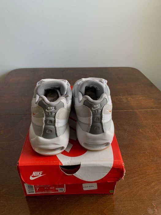 Nike Air Max 95 white/hot curry-pure platinum-wolf grey