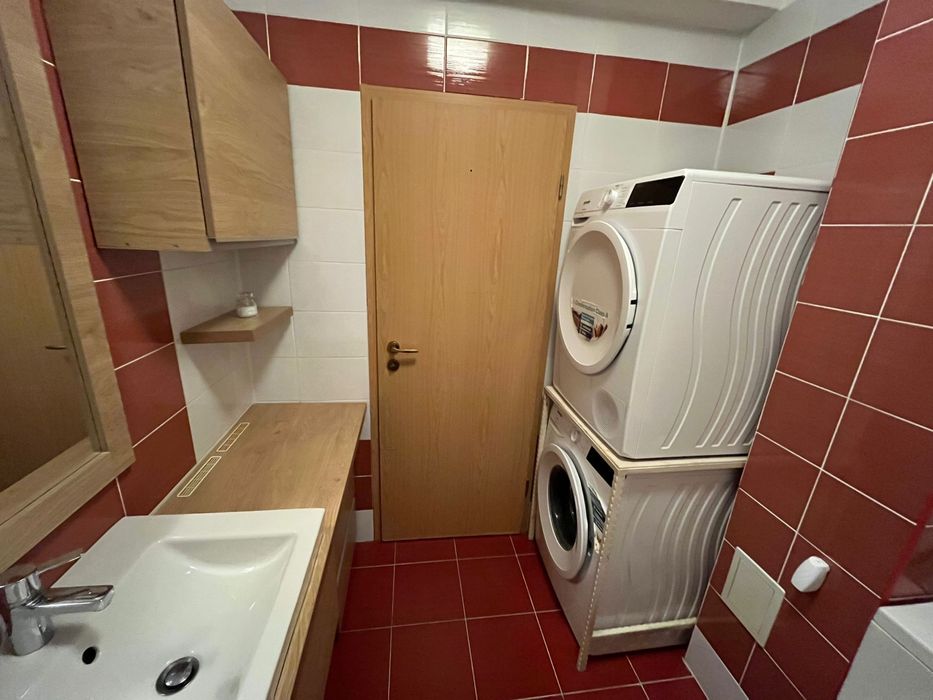 Apartament 2 camere decomandate, de inchiriat in Turnisor