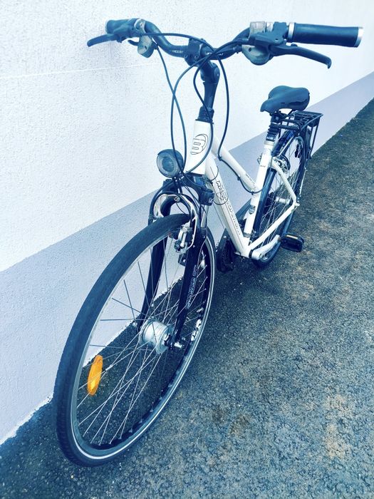 Bicicleta dama Bergamont lady alba