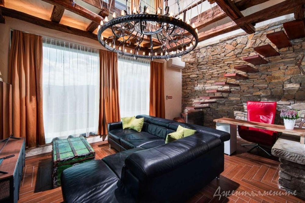 Дава се под наем Мезонет в София, Горубляне - 200 кв.м за 1700 € - Снимка #1