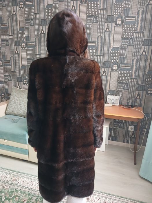 Срочно продаеться шуба