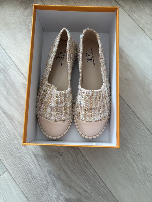 Обуви женскиееее