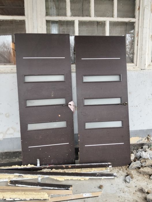 Есиктер буу двери буу