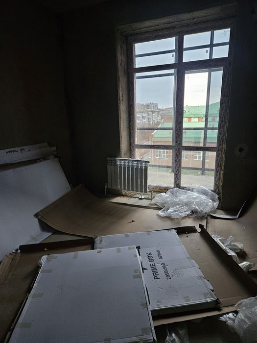 Продам 2 комнатную квартиру