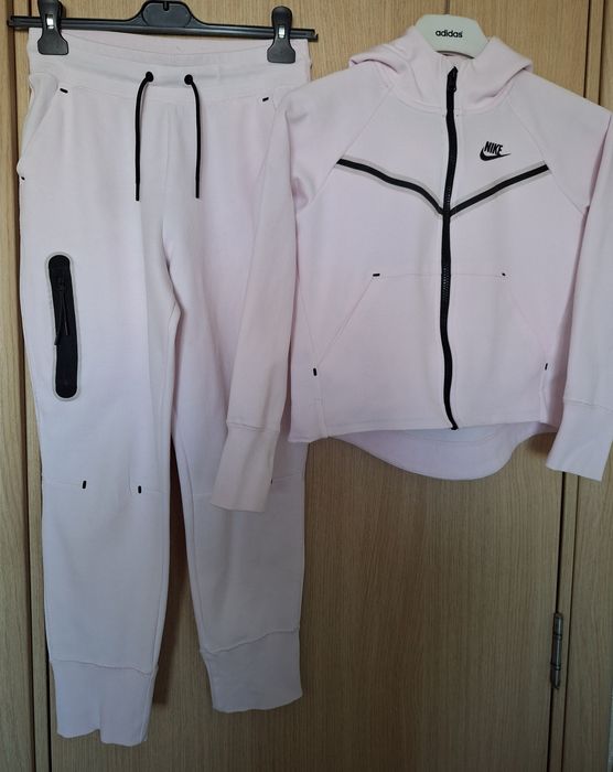 Nike tech fleece екип оргинален