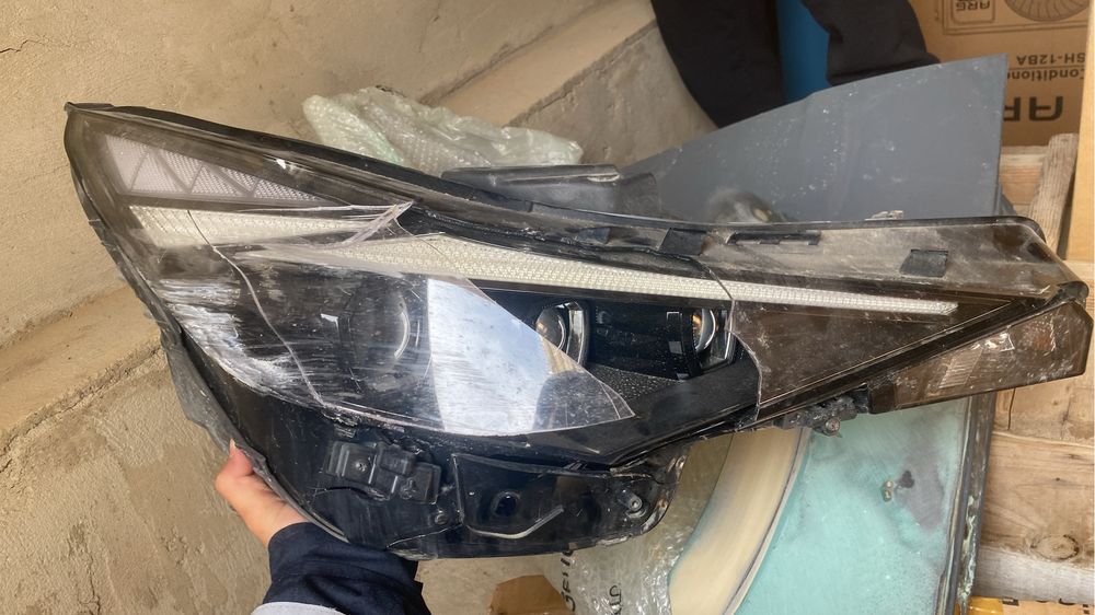 Проадется вещи от елантры