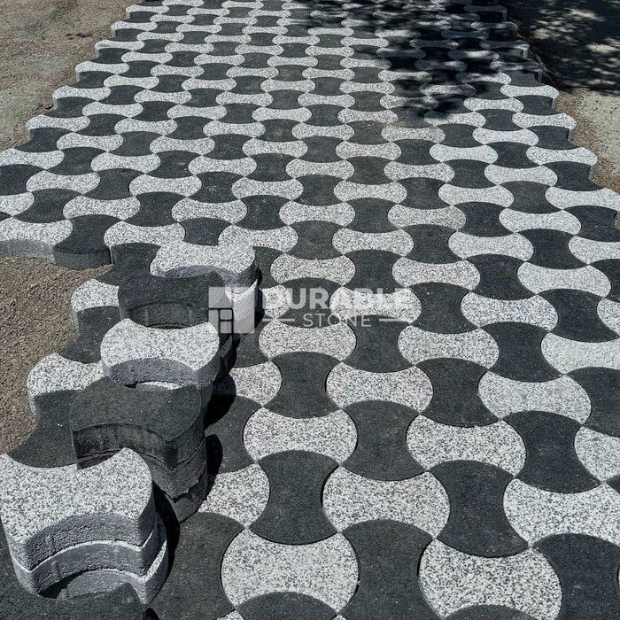 Брусчатка. пресс брусчатка. тротуарная плитка. брусчатка для дома.