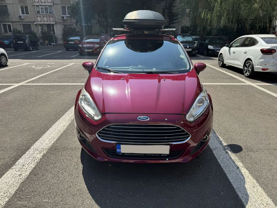 Ford Fiesta Masina de familie.