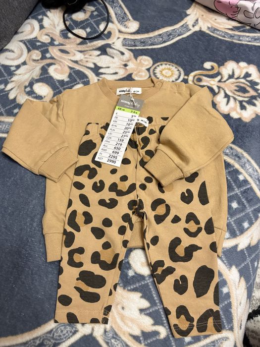 Hainute pentru bebelusi