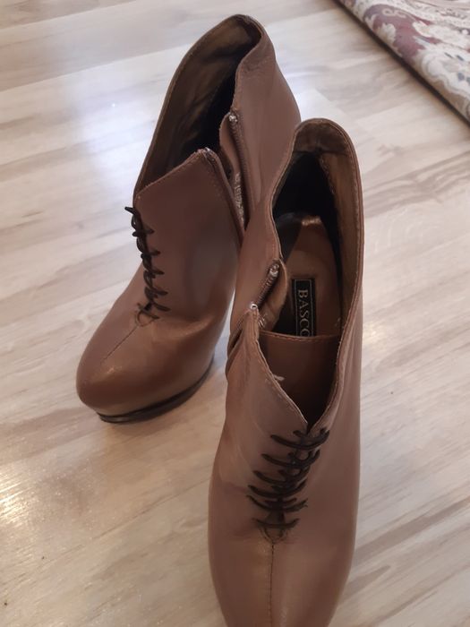 Ботильоны кожаные