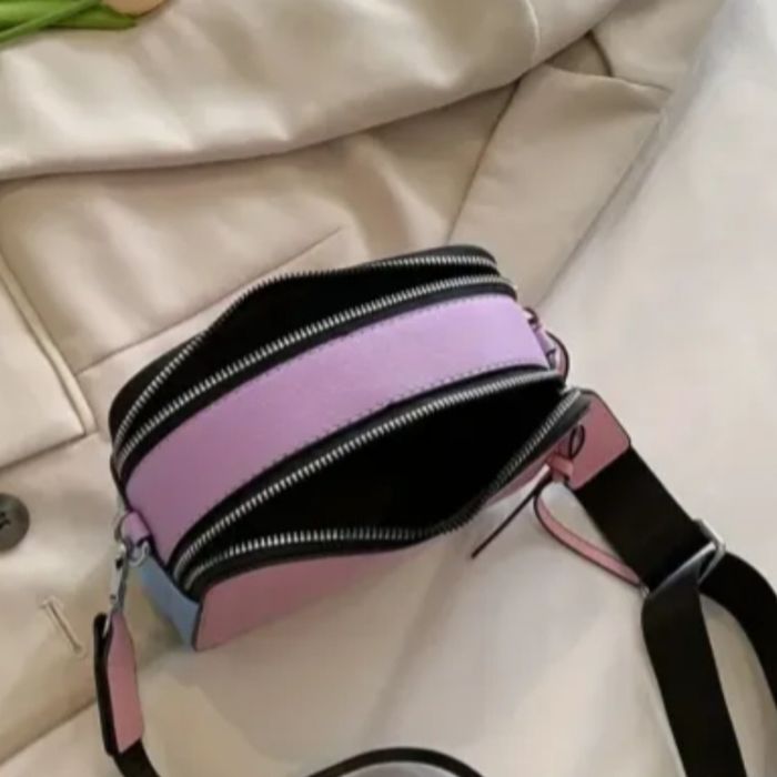 Дамска чанта с дълга дръжка