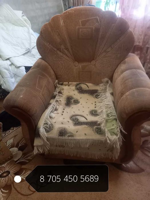 Продам диван тройка!