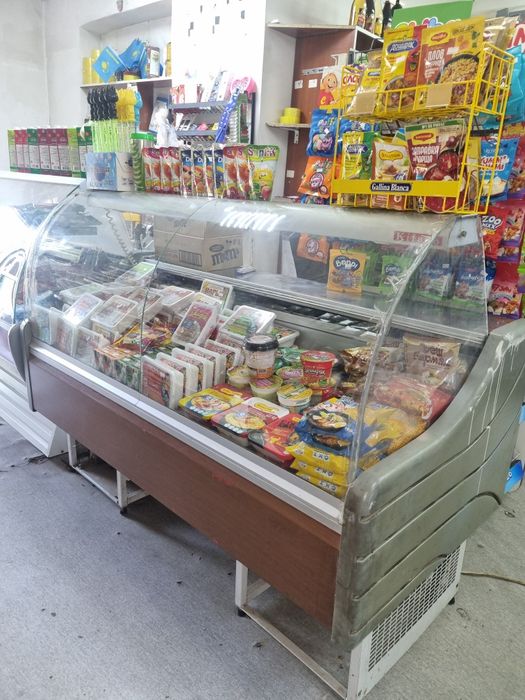 Срочно продам холодильник витринный горизонтальный