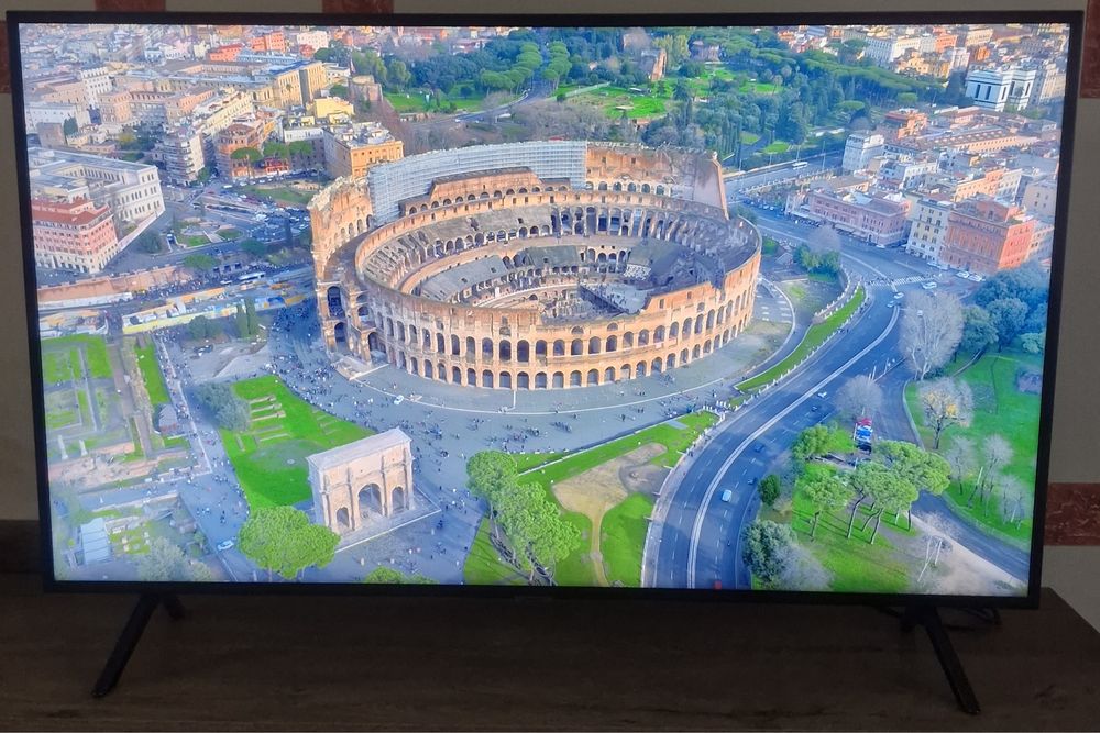 Vand tv Samsung smart 125cm UHD
