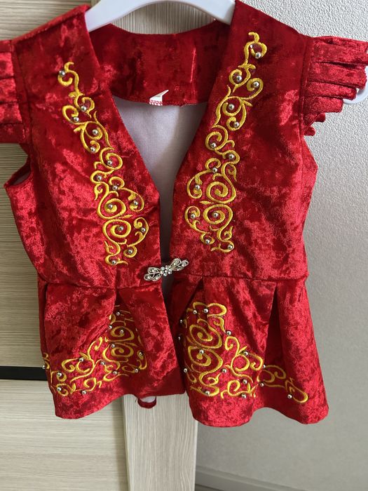 Продам детское платье