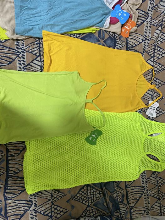 майки и платья женские