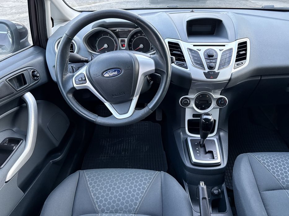 FORD Fiesta 2011 — imagine 5