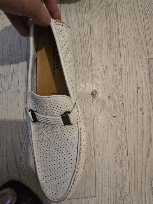 Продам кожанные лоферы.