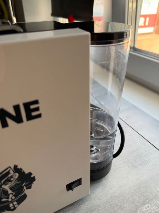 Mașina de cafea Kafune (capsule aluminiu)