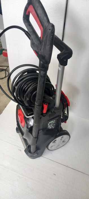 Pompa/ aparat de spălat cu presiune  Sterwins