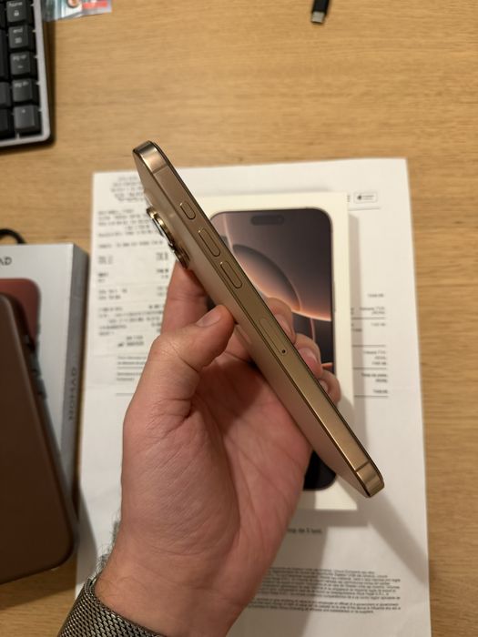 iPhone 16 Pro Max 256GB 100% battery garantie iStyle