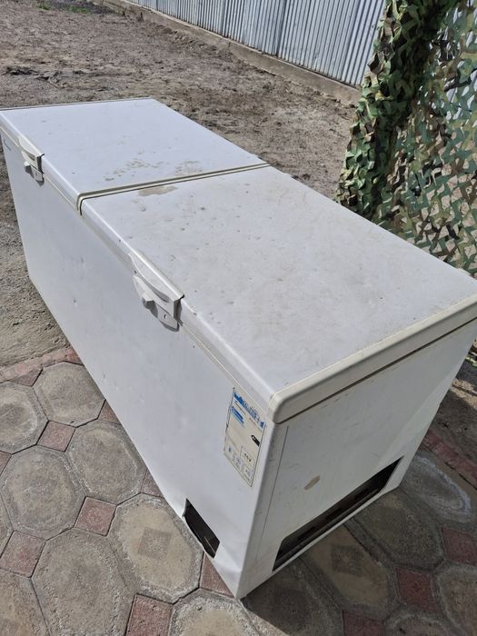 Корпус морозильника