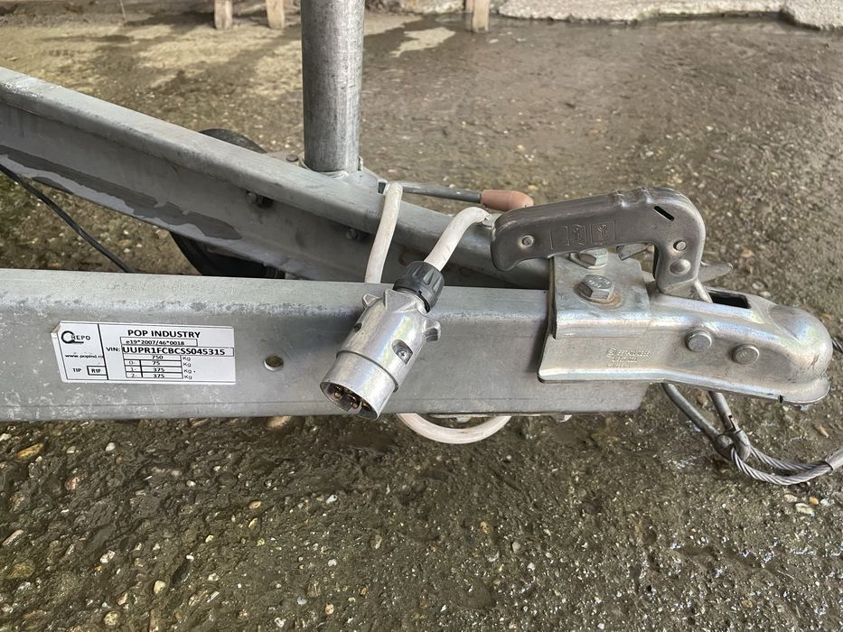 Remorca doua axe 750kg