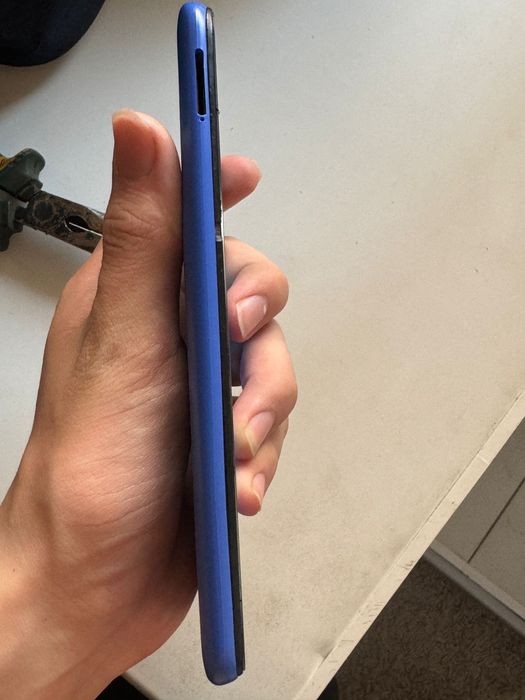 Redmi T9  продам