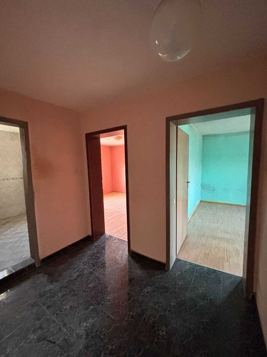 Продава се Къща в с. Брестник, Област Пловдив - 350 кв.м за 510 €/кв.м - Снимка #9