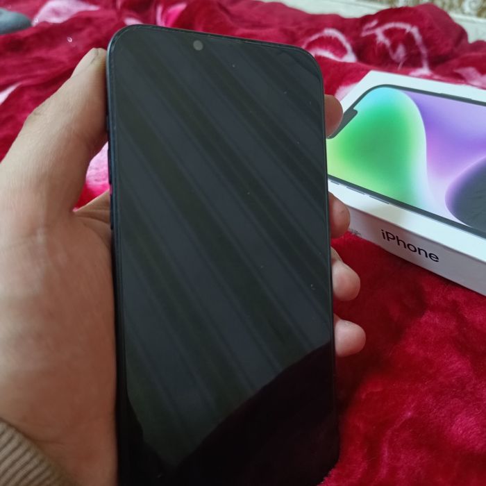 Айфон 14+ в комплекте apple watch