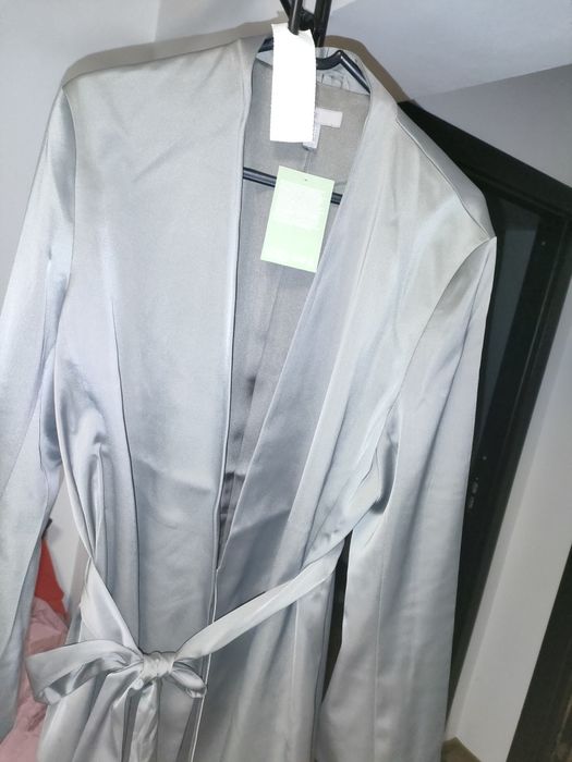 Sacou elegant de satin, HM, marimea M