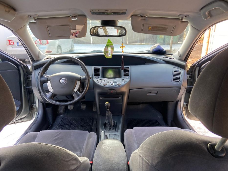 Nissan primera p12