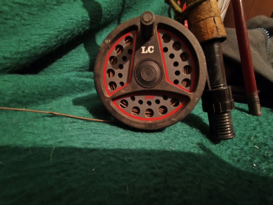 Въдица мухарка..