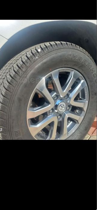 Toyota Land Cruiser 200