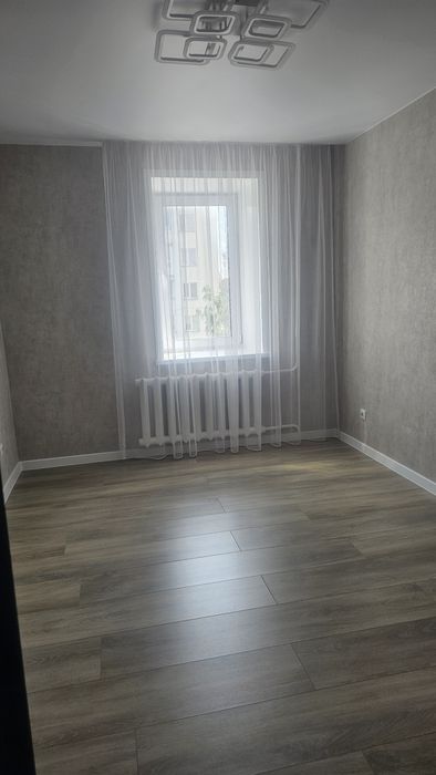 Продаётся евро 2-комнатная квартира.