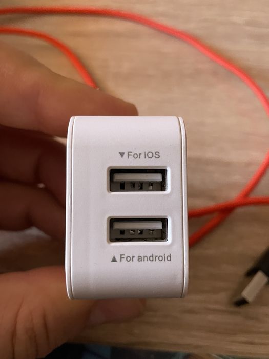 Încarcator telefoane Ios / Android