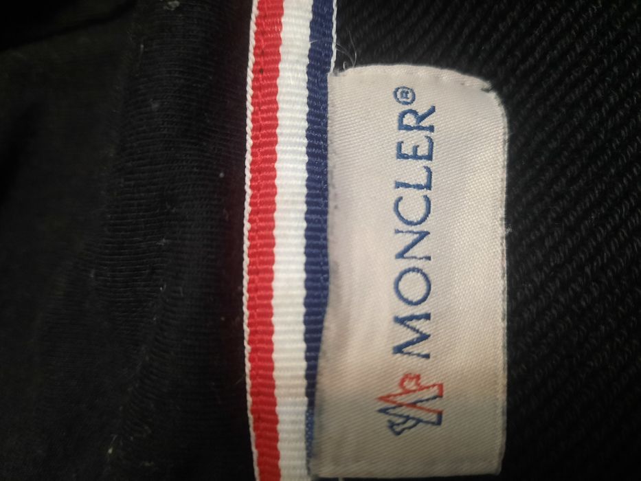 Продам спортивный костюм