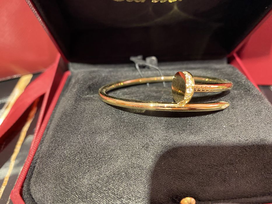 Золотой браслет Cartier