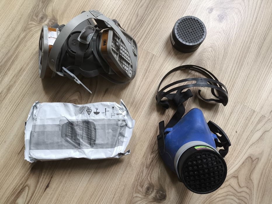 Две полулицева маска за сменяеми филтри