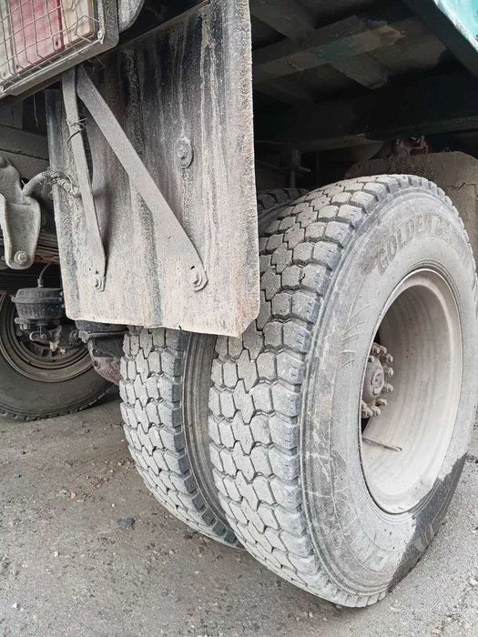 Зил самосвал сотилади