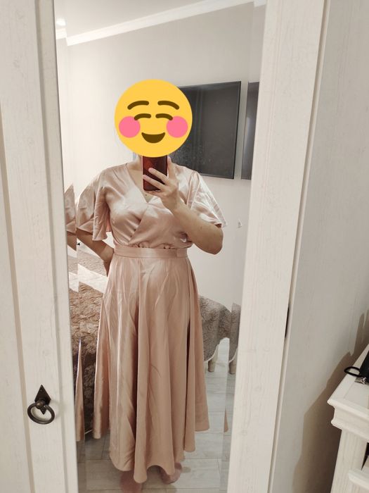 Продам атласное платье