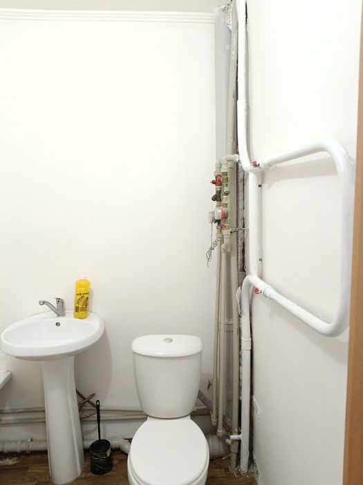 Продам 1 комн квар. 7-52-3 этаж.